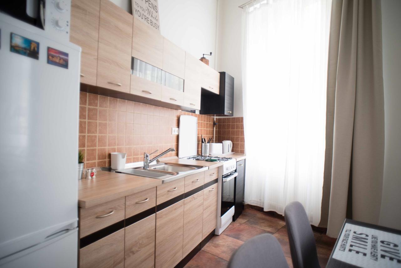 Castle Trees Apartment Budapest Extérieur photo