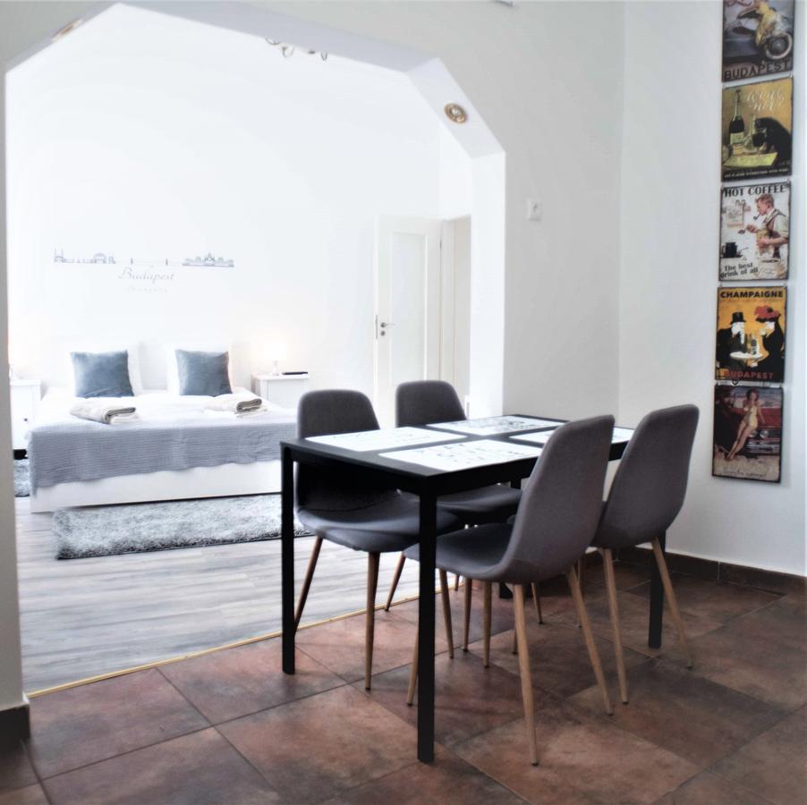 Castle Trees Apartment Budapest Extérieur photo